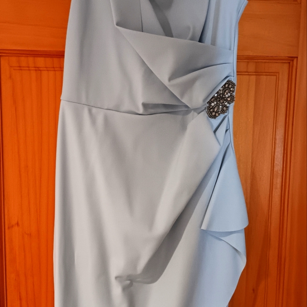 Elegant Blue Dress with Embellished Detail